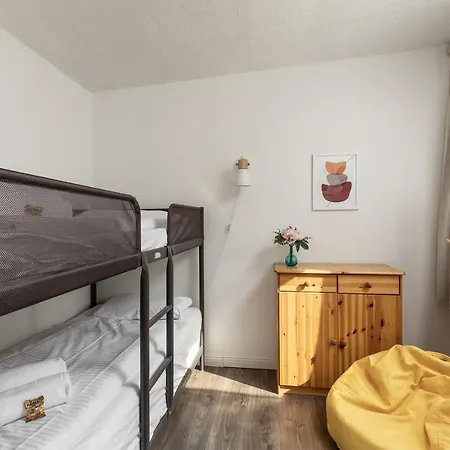 Appartement Am Grimnitzsee Gemutliches Tiny House Bungalow Mit Sauna Und Kamin Joachimsthal